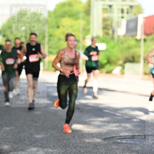 06.09.2026 - CURREX Alsterlauf Dr. Thomas Lammeyer http://msf.ph/oto/10126379 06.09.2026 09:45:10 Laufen 11 meine-sportfotos.de