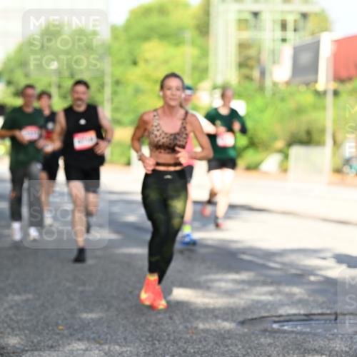 06.09.2026 - CURREX Alsterlauf Dr. Thomas Lammeyer http://msf.ph/oto/10126380 06.09.2026 09:45:10 Laufen  meine-sportfotos.de