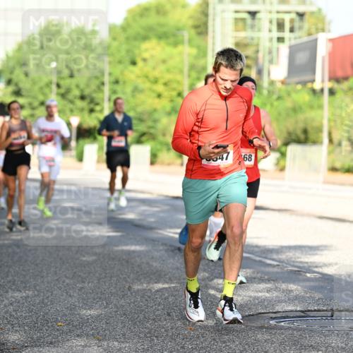 06.09.2026 - CURREX Alsterlauf Dr. Thomas Lammeyer http://msf.ph/oto/10126458 06.09.2026 09:45:21 Laufen 8347, 68 meine-sportfotos.de