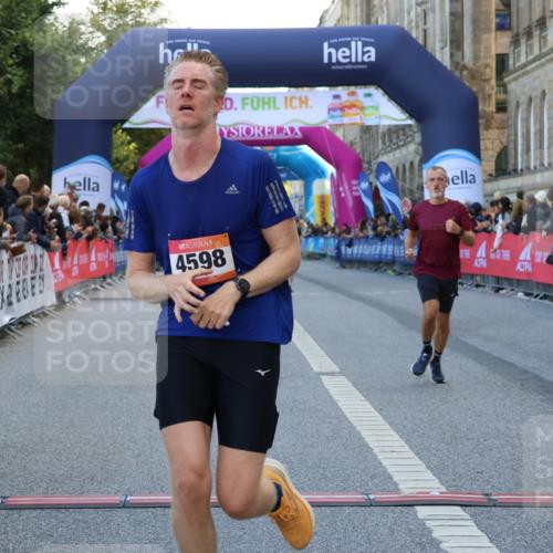 06.09.2026 - CURREX Alsterlauf Strokosch-Dieckow http://msf.ph/oto/10126472 06.09.2026 09:47:18 Ziel 2106, 2807, 4306, 4598, 5403, 5417, 5877, 6172 meine-sportfotos.de