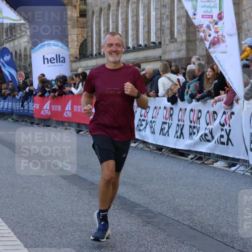 06.09.2026 - CURREX Alsterlauf Strokosch-Dieckow http://msf.ph/oto/10126477 06.09.2026 09:47:19 Ziel 2106, 2807, 4306, 4441, 4598, 5403, 5417, 5645, 5877, 6172 meine-sportfotos.de