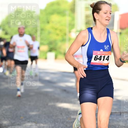 06.09.2026 - CURREX Alsterlauf Dr. Thomas Lammeyer http://msf.ph/oto/10126514 06.09.2026 09:45:27 Laufen 6414, 363 meine-sportfotos.de