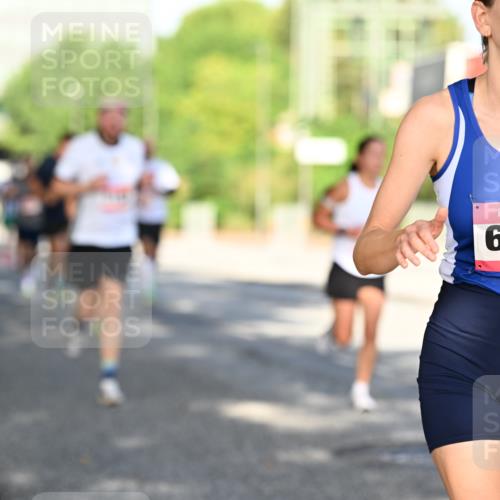 06.09.2026 - CURREX Alsterlauf Dr. Thomas Lammeyer http://msf.ph/oto/10126518 06.09.2026 09:45:28 Laufen 1921, 6414 meine-sportfotos.de