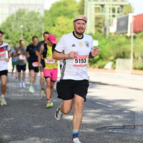 06.09.2026 - CURREX Alsterlauf Dr. Thomas Lammeyer http://msf.ph/oto/10126532 06.09.2026 09:45:29 Laufen 5311, 3860, 5153 meine-sportfotos.de