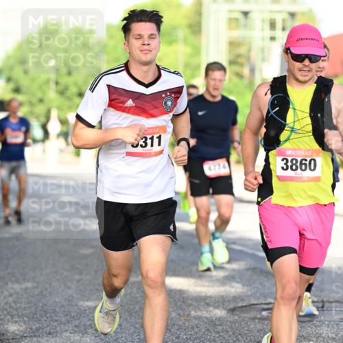 06.09.2026 - CURREX Alsterlauf Dr. Thomas Lammeyer http://msf.ph/oto/10126552 06.09.2026 09:45:31 Laufen 11, 311, 4774, 3860, 1 meine-sportfotos.de