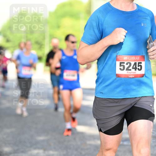 06.09.2026 - CURREX Alsterlauf Dr. Thomas Lammeyer http://msf.ph/oto/10126613 06.09.2026 09:45:38 Laufen 5245 meine-sportfotos.de