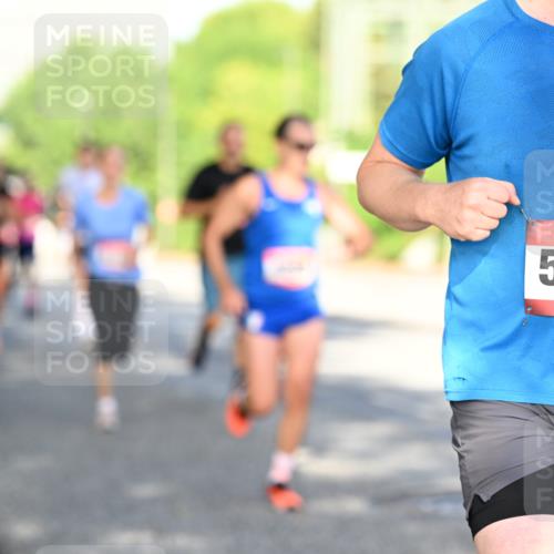 06.09.2026 - CURREX Alsterlauf Dr. Thomas Lammeyer http://msf.ph/oto/10126615 06.09.2026 09:45:38 Laufen 5245 meine-sportfotos.de