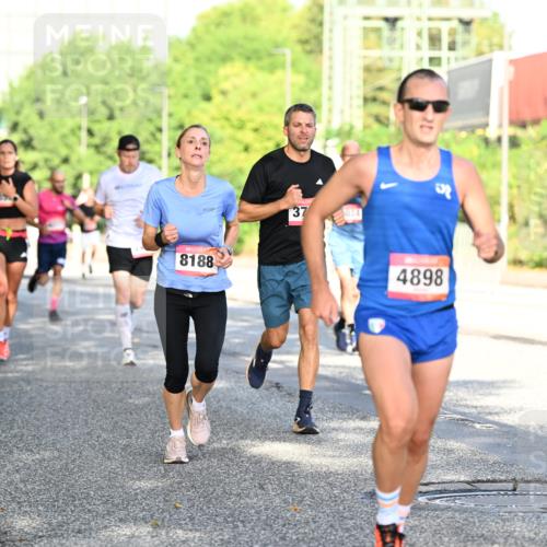 06.09.2026 - CURREX Alsterlauf Dr. Thomas Lammeyer http://msf.ph/oto/10126621 06.09.2026 09:45:39 Laufen 8188, 37, 2014, 4898 meine-sportfotos.de