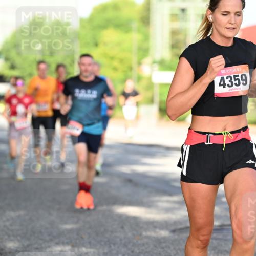 06.09.2026 - CURREX Alsterlauf Dr. Thomas Lammeyer http://msf.ph/oto/10126661 06.09.2026 09:45:43 Laufen 4359 meine-sportfotos.de