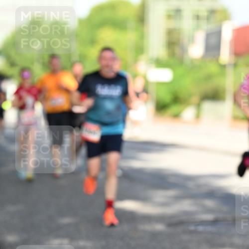 06.09.2026 - CURREX Alsterlauf Dr. Thomas Lammeyer http://msf.ph/oto/10126665 06.09.2026 09:45:43 Laufen  meine-sportfotos.de