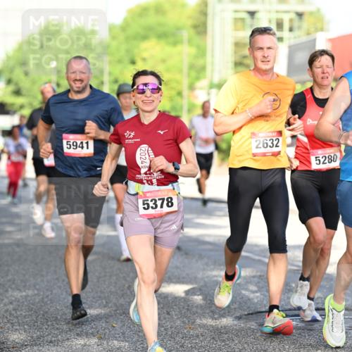 06.09.2026 - CURREX Alsterlauf Dr. Thomas Lammeyer http://msf.ph/oto/10126688 06.09.2026 09:45:46 Laufen 5941, 2024, 5378, 2632, 5280, 6061 meine-sportfotos.de