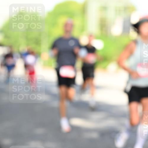 06.09.2026 - CURREX Alsterlauf Dr. Thomas Lammeyer http://msf.ph/oto/10126709 06.09.2026 09:45:48 Laufen  meine-sportfotos.de