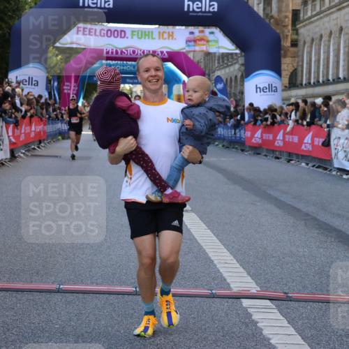 06.09.2026 - CURREX Alsterlauf Strokosch-Dieckow http://msf.ph/oto/10126710 06.09.2026 09:47:37 Ziel 2865, 2953, 3386, 4313, 5309, 5863, 6378, 8189 meine-sportfotos.de