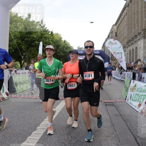 06.09.2026 - CURREX Alsterlauf Yannick Fuchs http://msf.ph/oto/10126722 06.09.2026 10:04:44 Ziel 2074, 2121, 2203, 2278, 2357, 2583, 2658, 2957, 3004, 3005, 3101, 3109, 3451, 4181, 4413, 4415, 4516, 4744, 4874, 5275, 5503, 5504, 5566, 5568, 5576, 5767, 6063, 8237 meine-sportfotos.de