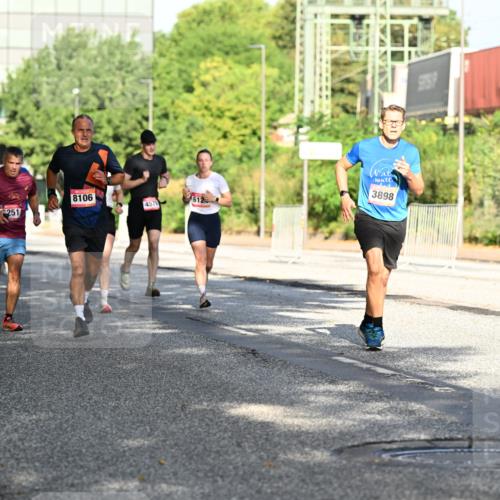 06.09.2026 - CURREX Alsterlauf Dr. Thomas Lammeyer http://msf.ph/oto/10126755 06.09.2026 09:45:54 Laufen 3880, 8106, 4579, 251, 612, 3898, 45 meine-sportfotos.de