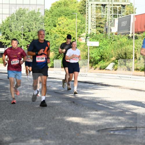 06.09.2026 - CURREX Alsterlauf Dr. Thomas Lammeyer http://msf.ph/oto/10126764 06.09.2026 09:45:55 Laufen 5400, 2655, 3880, 5251, 2088, 8106 meine-sportfotos.de