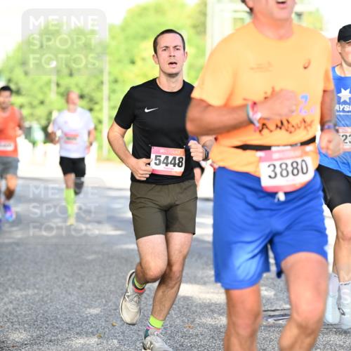 06.09.2026 - CURREX Alsterlauf Dr. Thomas Lammeyer http://msf.ph/oto/10126813 06.09.2026 09:46:00 Laufen 5448, 3880, 236 meine-sportfotos.de