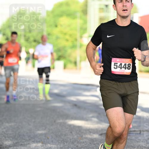 06.09.2026 - CURREX Alsterlauf Dr. Thomas Lammeyer http://msf.ph/oto/10126823 06.09.2026 09:46:01 Laufen 5448 meine-sportfotos.de
