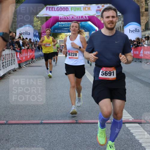 06.09.2026 - CURREX Alsterlauf Strokosch-Dieckow http://msf.ph/oto/10126827 06.09.2026 09:47:52 Ziel 2759, 4145, 5020, 5704, 5845, 6228, 6262 meine-sportfotos.de