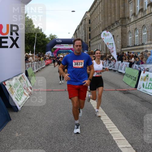 06.09.2026 - CURREX Alsterlauf Strokosch-Dieckow http://msf.ph/oto/10126843 06.09.2026 10:00:43 Ziel 2531, 2698, 3604, 3820, 3837, 3848, 3979, 4084, 4900, 5108, 5240, 5467, 5519, 5724, 5832, 5833, 5930, 6106, 6187, 6257, 6397, 6480, 8068, 8140 meine-sportfotos.de