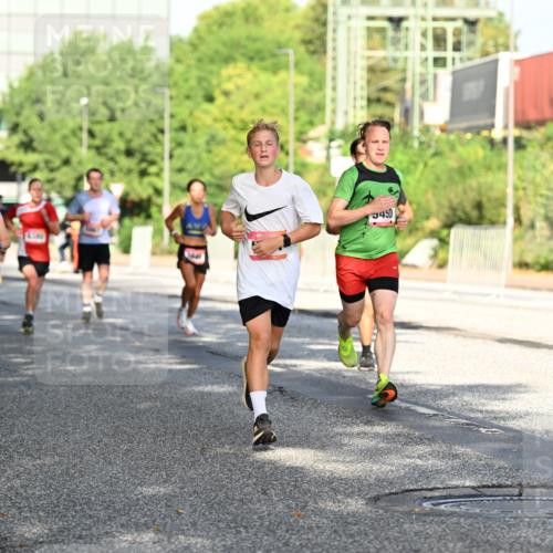 06.09.2026 - CURREX Alsterlauf Dr. Thomas Lammeyer http://msf.ph/oto/10126889 06.09.2026 09:46:09 Laufen 6415, 450 meine-sportfotos.de