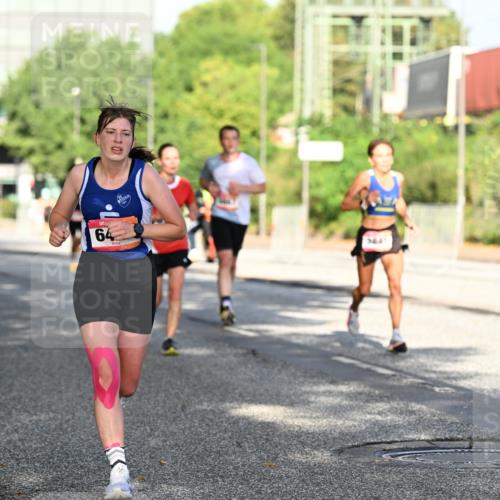06.09.2026 - CURREX Alsterlauf Dr. Thomas Lammeyer http://msf.ph/oto/10126914 06.09.2026 09:46:11 Laufen 64, 364 meine-sportfotos.de