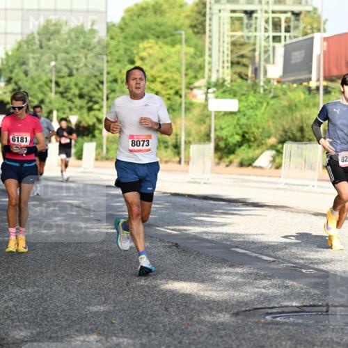 06.09.2026 - CURREX Alsterlauf Dr. Thomas Lammeyer http://msf.ph/oto/10126959 06.09.2026 09:46:16 Laufen 6181, 40, 8073, 8223 meine-sportfotos.de