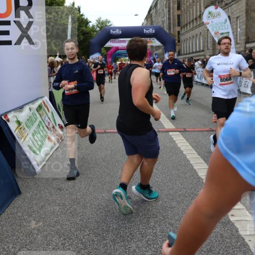 06.09.2026 - CURREX Alsterlauf Strokosch-Dieckow http://msf.ph/oto/10126967 06.09.2026 10:00:47 Ziel 2531, 2698, 2849, 2895, 3068, 3274, 3295, 3604, 3820, 3837, 3979, 4084, 5077, 5108, 5240, 5519, 5577, 5724, 5930, 6106, 6257, 6397, 6480, 8068, 8140, 8293 meine-sportfotos.de