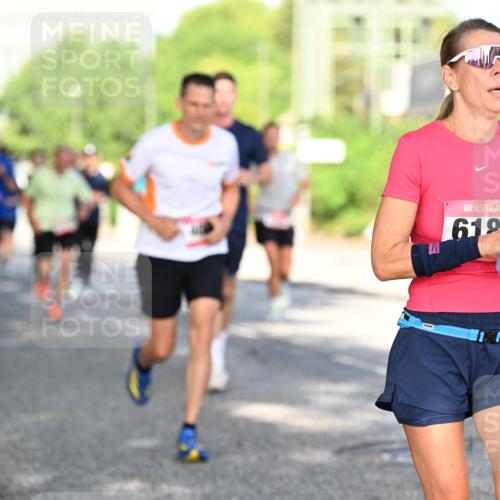 06.09.2026 - CURREX Alsterlauf Dr. Thomas Lammeyer http://msf.ph/oto/10126989 06.09.2026 09:46:19 Laufen 619 meine-sportfotos.de