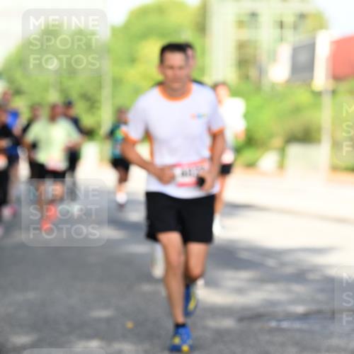 06.09.2026 - CURREX Alsterlauf Dr. Thomas Lammeyer http://msf.ph/oto/10126992 06.09.2026 09:46:20 Laufen  meine-sportfotos.de