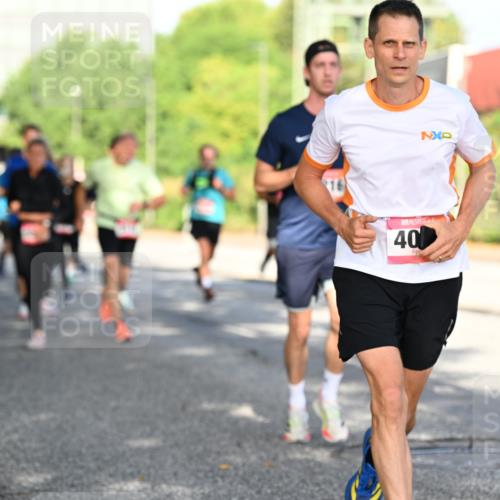 06.09.2026 - CURREX Alsterlauf Dr. Thomas Lammeyer http://msf.ph/oto/10126998 06.09.2026 09:46:20 Laufen 40 meine-sportfotos.de