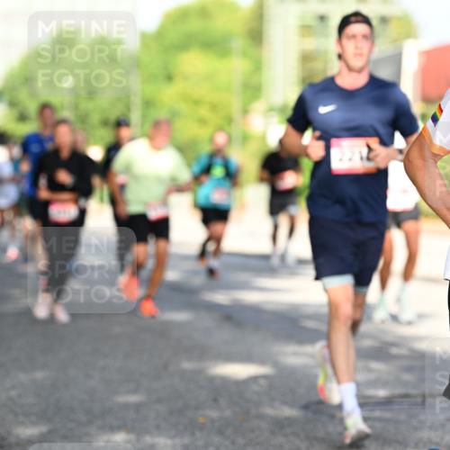06.09.2026 - CURREX Alsterlauf Dr. Thomas Lammeyer http://msf.ph/oto/10127003 06.09.2026 09:46:21 Laufen 403 meine-sportfotos.de