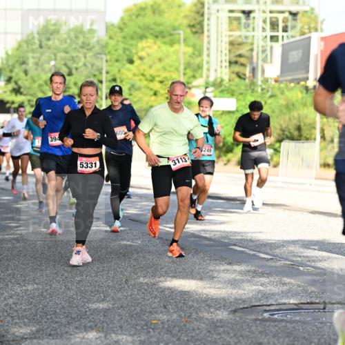 06.09.2026 - CURREX Alsterlauf Dr. Thomas Lammeyer http://msf.ph/oto/10127008 06.09.2026 09:46:22 Laufen 6035, 394, 5331, 605, 3113, 249, 2216 meine-sportfotos.de