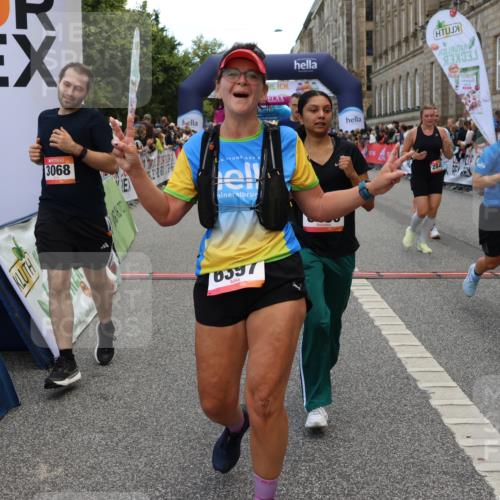 06.09.2026 - CURREX Alsterlauf Strokosch-Dieckow http://msf.ph/oto/10127020 06.09.2026 10:00:50 Ziel 2531, 2698, 2849, 2895, 3068, 3274, 3295, 3604, 3634, 3635, 3726, 3727, 3820, 4084, 4414, 5077, 5108, 5240, 5460, 5519, 5577, 5724, 5930, 6106, 6257, 6397, 6480, 8068, 8140, 8293 meine-sportfotos.de