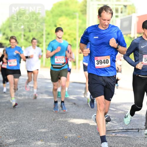 06.09.2026 - CURREX Alsterlauf Dr. Thomas Lammeyer http://msf.ph/oto/10127040 06.09.2026 09:46:24 Laufen 4722, 6035, 3940, 5605 meine-sportfotos.de