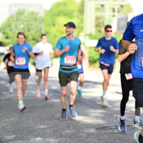06.09.2026 - CURREX Alsterlauf Dr. Thomas Lammeyer http://msf.ph/oto/10127047 06.09.2026 09:46:25 Laufen 3940 meine-sportfotos.de