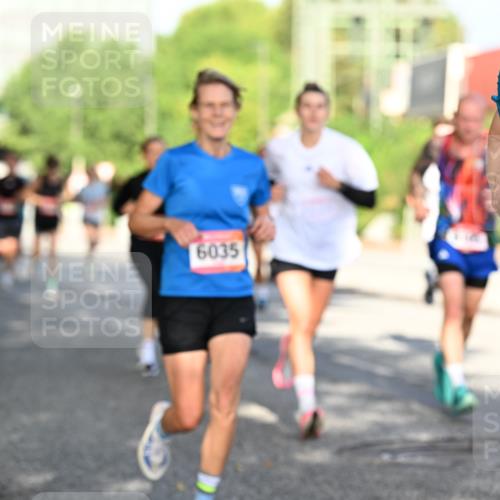 06.09.2026 - CURREX Alsterlauf Dr. Thomas Lammeyer http://msf.ph/oto/10127062 06.09.2026 09:46:27 Laufen 6035, 4722 meine-sportfotos.de