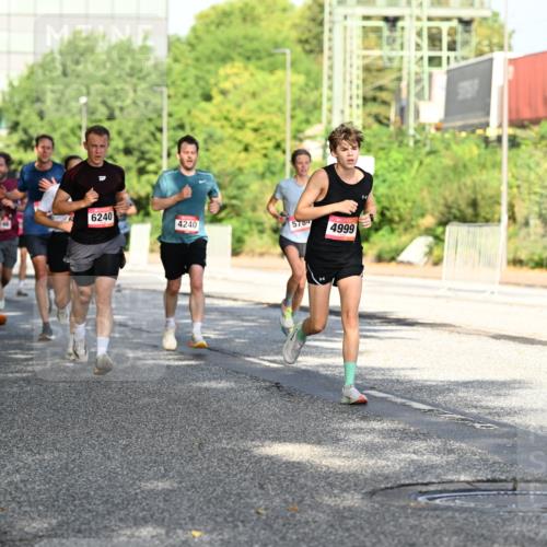 06.09.2026 - CURREX Alsterlauf Dr. Thomas Lammeyer http://msf.ph/oto/10127077 06.09.2026 09:46:30 Laufen 4275, 6240, 4240, 578, 4999 meine-sportfotos.de