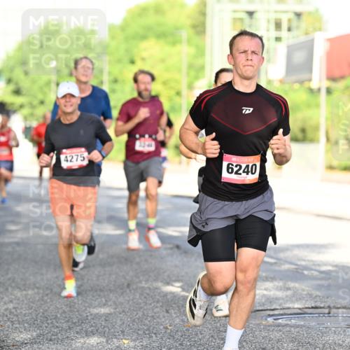 06.09.2026 - CURREX Alsterlauf Dr. Thomas Lammeyer http://msf.ph/oto/10127107 06.09.2026 09:46:34 Laufen 4275, 6240, 4240 meine-sportfotos.de