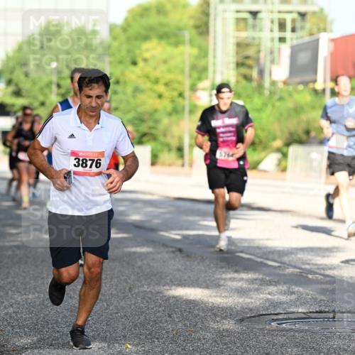 06.09.2026 - CURREX Alsterlauf Dr. Thomas Lammeyer http://msf.ph/oto/10127139 06.09.2026 09:46:37 Laufen 3876, 5760 meine-sportfotos.de