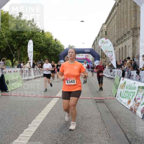 06.09.2026 - CURREX Alsterlauf Yannick Fuchs http://msf.ph/oto/10127153 06.09.2026 10:04:58 Ziel 2095, 2133, 2343, 2512, 2776, 3317, 3412, 3452, 3793, 3853, 3854, 3968, 4593, 4704, 4892, 5022, 5329, 5765, 6179, 6282, 8242, 8298 meine-sportfotos.de