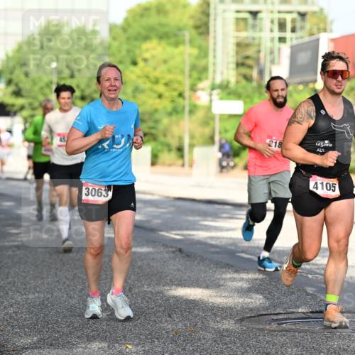 06.09.2026 - CURREX Alsterlauf Dr. Thomas Lammeyer http://msf.ph/oto/10127196 06.09.2026 09:46:43 Laufen 45, 3063, 218, 4105 meine-sportfotos.de