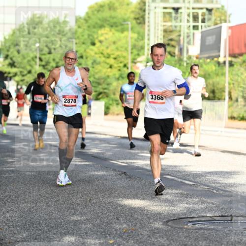 06.09.2026 - CURREX Alsterlauf Dr. Thomas Lammeyer http://msf.ph/oto/10127270 06.09.2026 09:46:50 Laufen 4051, 5628, 5346, 2870, 3368, 4161 meine-sportfotos.de