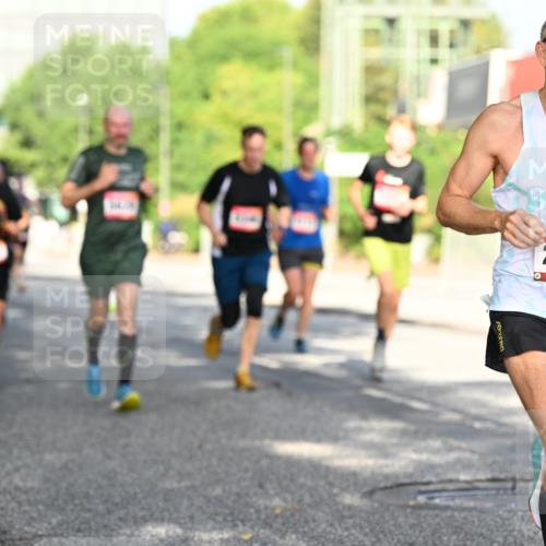 06.09.2026 - CURREX Alsterlauf Dr. Thomas Lammeyer http://msf.ph/oto/10127297 06.09.2026 09:46:53 Laufen 2870 meine-sportfotos.de