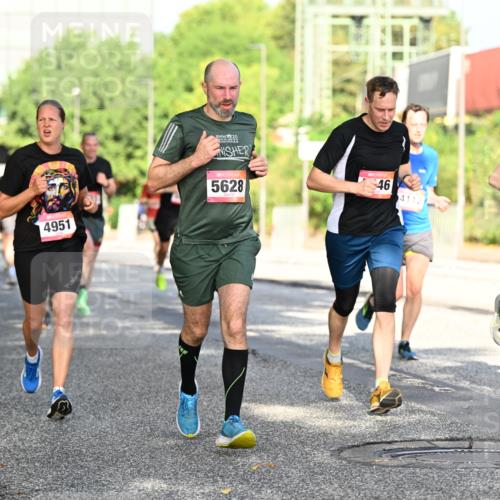 06.09.2026 - CURREX Alsterlauf Dr. Thomas Lammeyer http://msf.ph/oto/10127314 06.09.2026 09:46:54 Laufen 4951, 5628, 46, 4112, 5347 meine-sportfotos.de