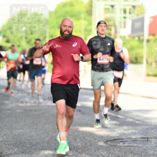 06.09.2026 - CURREX Alsterlauf Dr. Thomas Lammeyer http://msf.ph/oto/10127409 06.09.2026 09:47:03 Laufen 6475 meine-sportfotos.de
