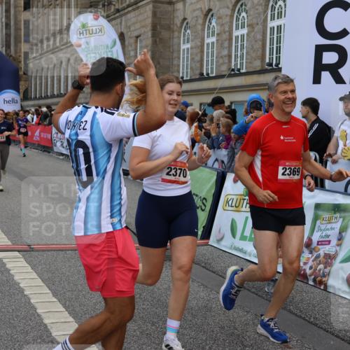 06.09.2026 - CURREX Alsterlauf Strokosch-Dieckow http://msf.ph/oto/10127477 06.09.2026 10:01:16 Ziel 2307, 2369, 2370, 2400, 2478, 2485, 2882, 3401, 3730, 3740, 4049, 4120, 4418, 4429, 4533, 4633, 4701, 5092, 5317, 5785, 6231, 6384, 6386, 8120 meine-sportfotos.de