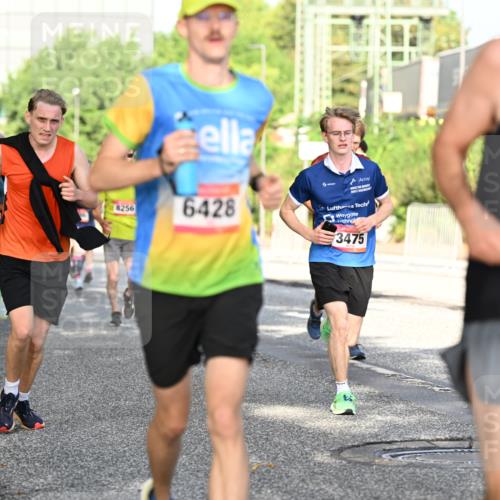 06.09.2026 - CURREX Alsterlauf Dr. Thomas Lammeyer http://msf.ph/oto/10127482 06.09.2026 09:47:10 Laufen 6248, 8256, 6428, 3475, 4568 meine-sportfotos.de