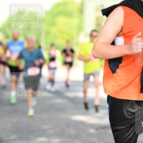 06.09.2026 - CURREX Alsterlauf Dr. Thomas Lammeyer http://msf.ph/oto/10127508 06.09.2026 09:47:12 Laufen  meine-sportfotos.de