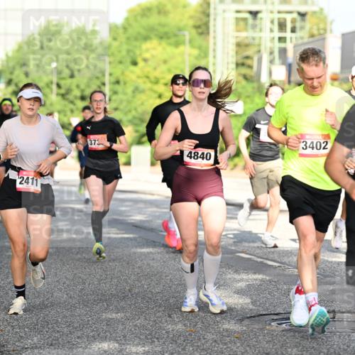 06.09.2026 - CURREX Alsterlauf Dr. Thomas Lammeyer http://msf.ph/oto/10127545 06.09.2026 09:47:17 Laufen 2411, 373, 4840, 3402, 5274 meine-sportfotos.de